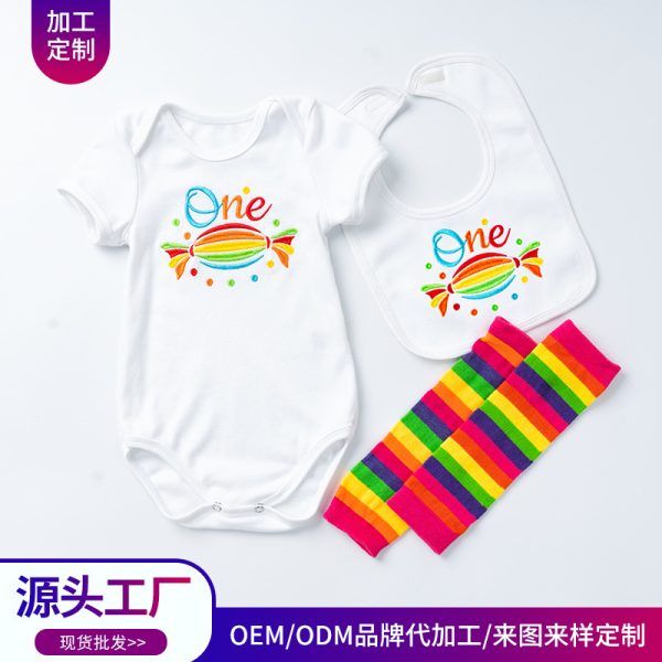 加工定制婴儿连体衣夏装新生儿衣服生日周岁卡通刺绣糖果白色哈衣