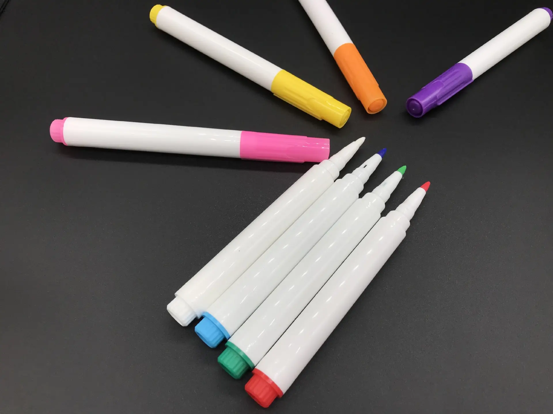 厂家生产黑板笔现货水性马克笔黑板笔 LED灯板笔可擦性干擦黑板笔