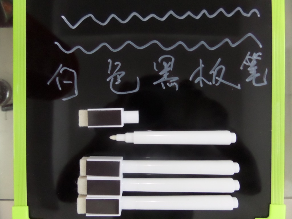 可擦笔灯板笔批发黑板专用画笔可擦笔12色供选环保记号笔儿童彩笔