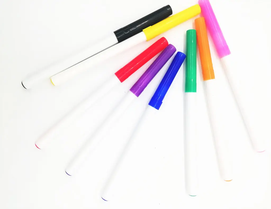 厂家制造 可擦除标记笔 儿童绘画马克笔 可擦写水性彩色细白板笔