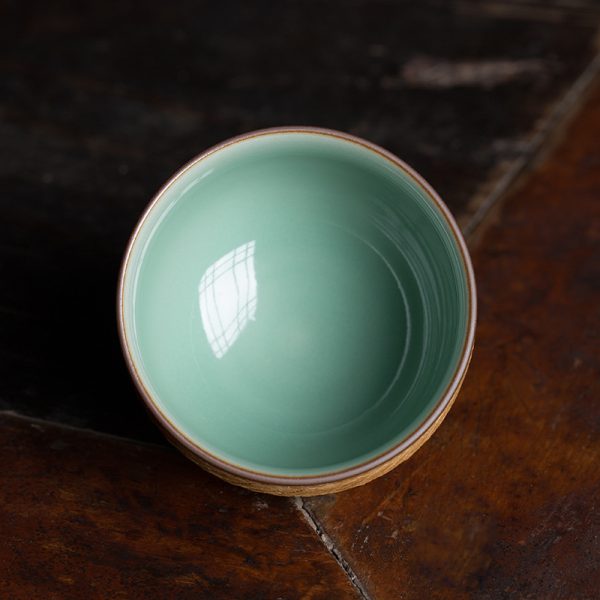 龙泉青瓷 功夫茶杯主人杯陶瓷品茗杯纯手工杯 家用会客小茶碗批发