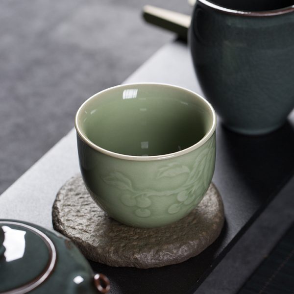 龙泉青瓷品茗杯 高档陶瓷主人杯 功夫茶具手工杯家用创意单杯茶碗