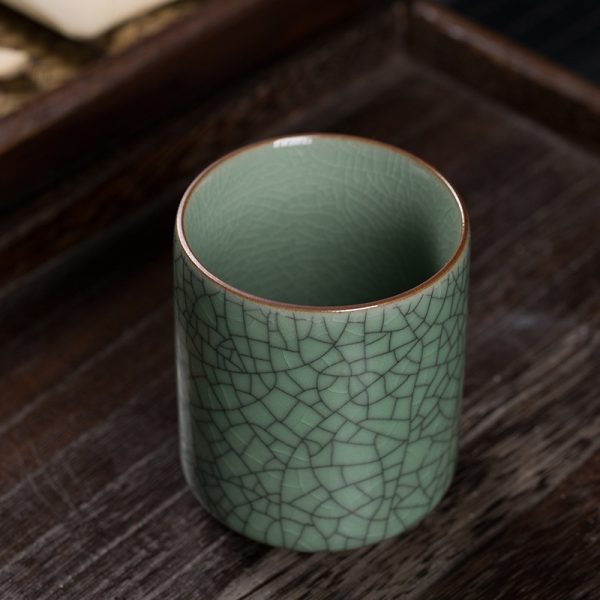 龙泉青瓷办公杯陶瓷功夫茶主人杯单个茶具办公室泡茶中式酒店茶杯