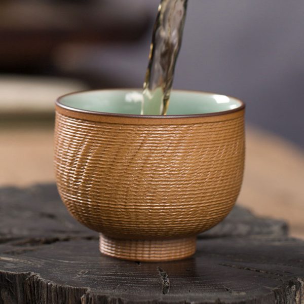 龙泉青瓷 功夫茶杯主人杯陶瓷品茗杯纯手工杯 家用会客小茶碗批发