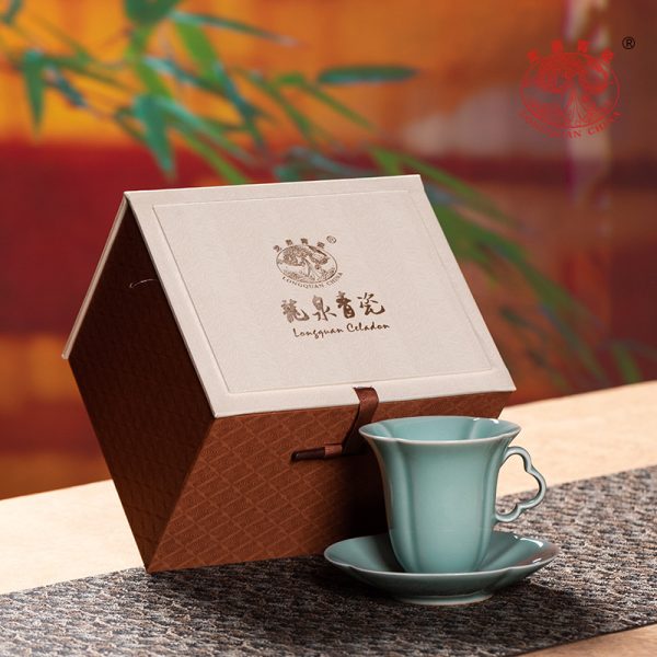 龙泉青瓷咖啡杯碟套装带勺子创意陶瓷杯子家用高档下午红茶牛奶杯