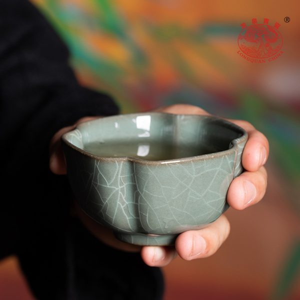 龙泉青瓷 压手主人杯单个杯功夫茶具 陶瓷家用哥窑四方抽角品茗杯