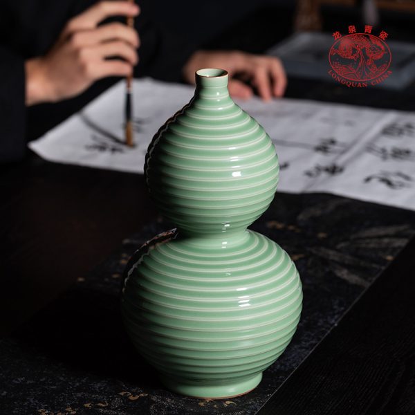 龙泉青瓷花瓶创意高档手工葫芦家居客厅装饰品陶瓷小花器水培花插