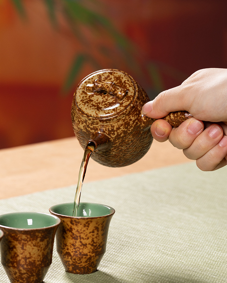 龙泉青瓷功夫茶具套装便携式陶瓷窑变办公室一壶四杯泡茶壶喝茶