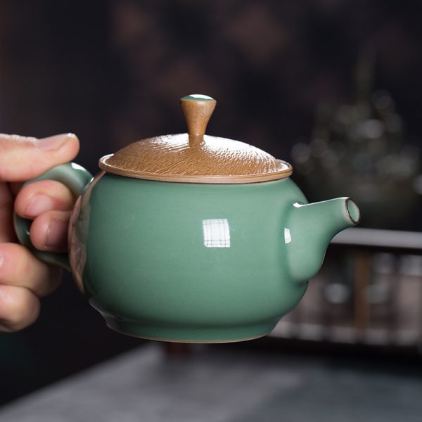 龙泉青瓷 跳刀手工茶壶功夫茶具陶瓷泡茶壶 青年工艺美术师傅茶壶