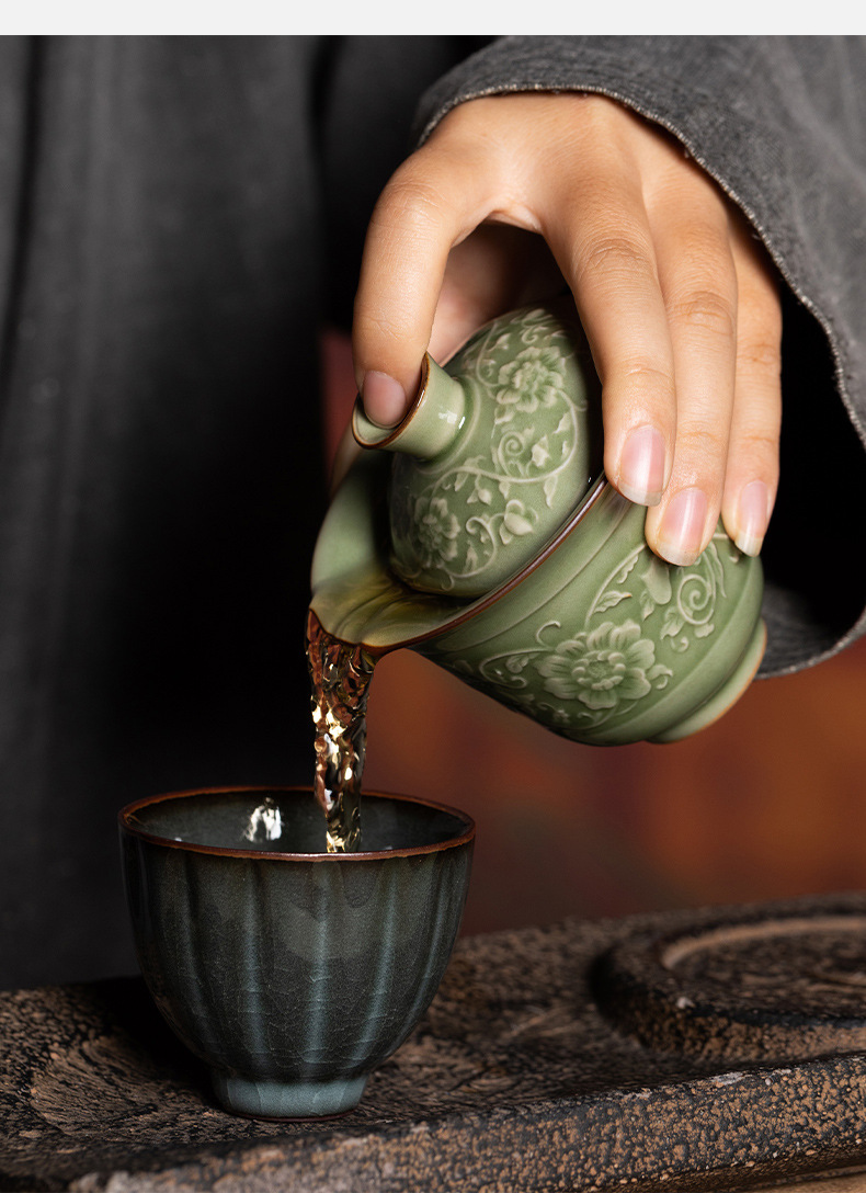 龙泉青瓷 创意复古手抓泡茶碗两才盖碗 陶瓷中式功夫茶具品茗茶杯