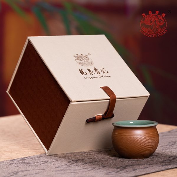 龙泉青瓷 主人杯手工跳刀功夫茶杯泡茶盏杯 陶瓷高档风水缸品茗杯