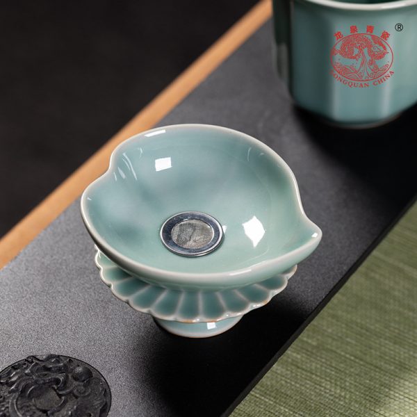 龙泉青瓷茶漏茶滤创意茶叶滤网隔陶瓷中式家用茶水过滤器茶具配件