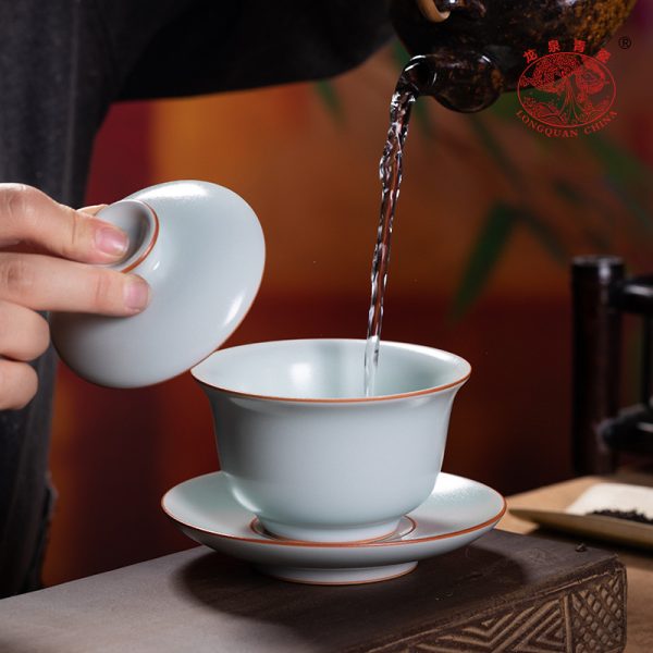 龙泉青瓷一碗四杯功夫茶具套装陶瓷盖碗泡茶杯手工家用便携礼盒装