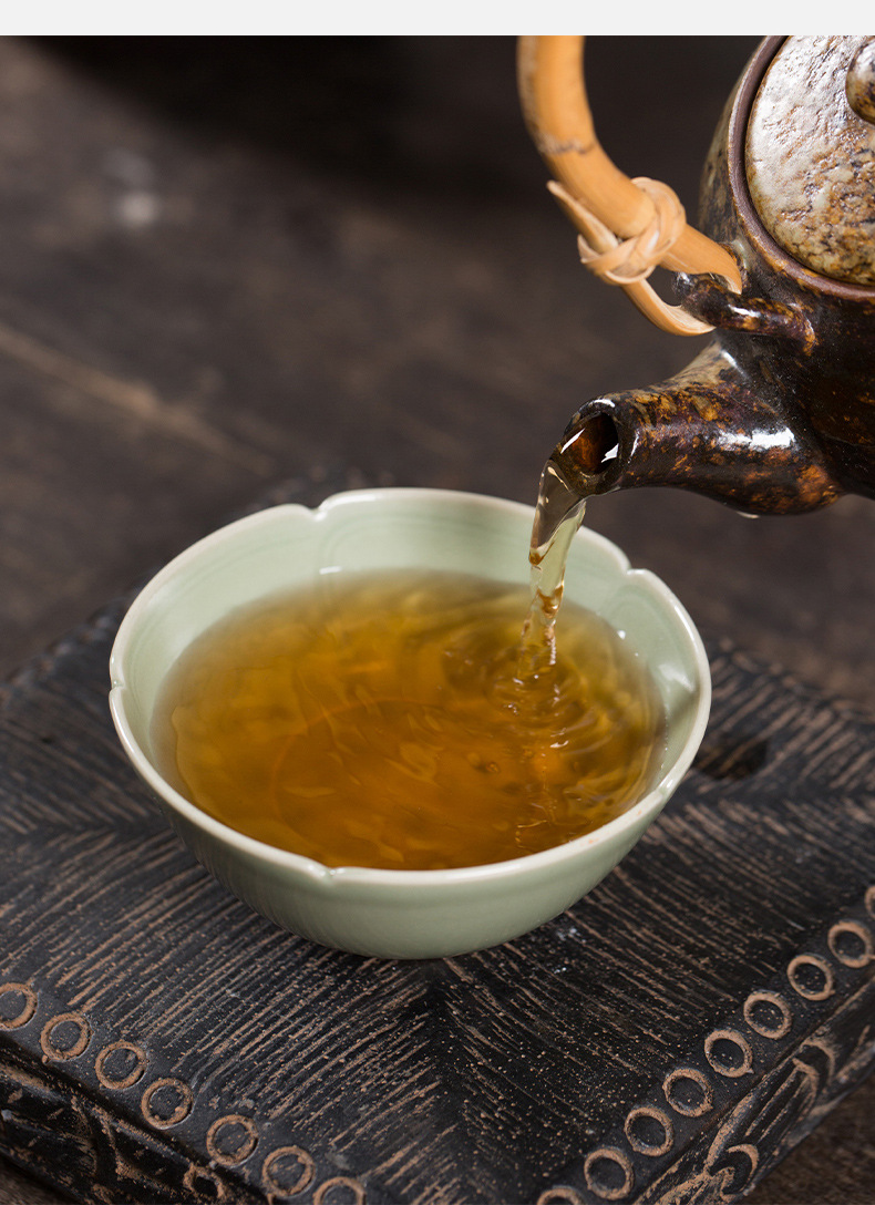 龙泉青瓷 创意复古祥云功夫茶杯单杯 陶瓷纯手工主人杯茶碗品茗杯