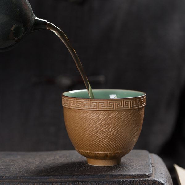 龙泉青瓷 创意纯手工跳刀回纹主人杯 陶瓷大号功夫茶杯茶碗品茗杯
