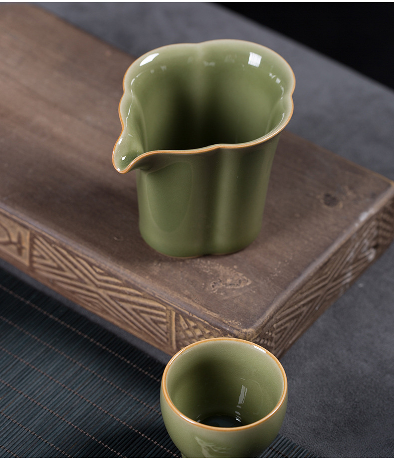 龙泉青瓷 创意仿古功夫茶具公道杯分茶均茶器 陶瓷茶道配件茶海