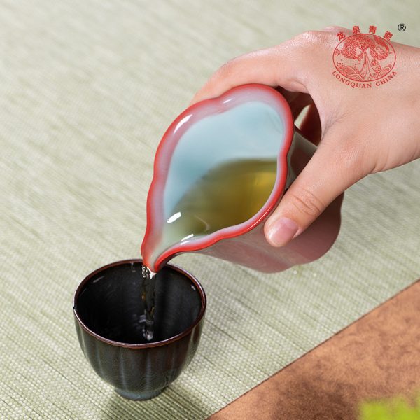 龙泉青瓷 公道杯手工高端茶海功夫茶具配件 陶瓷匀杯红釉分茶器