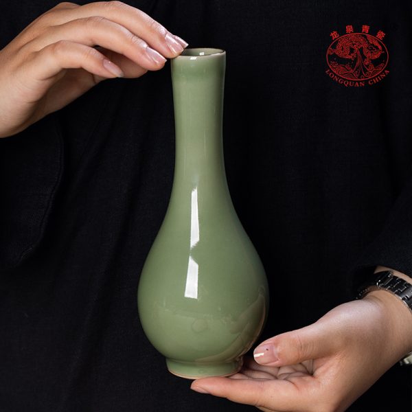 龙泉青瓷 创意中式观音净水瓶 陶瓷个性插花瓶子装饰水培花器摆件