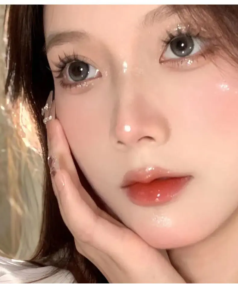 CVZ高光修容盘 高光粉饼土豆泥钻石高光粉渐变高光裸妆提亮细闪女