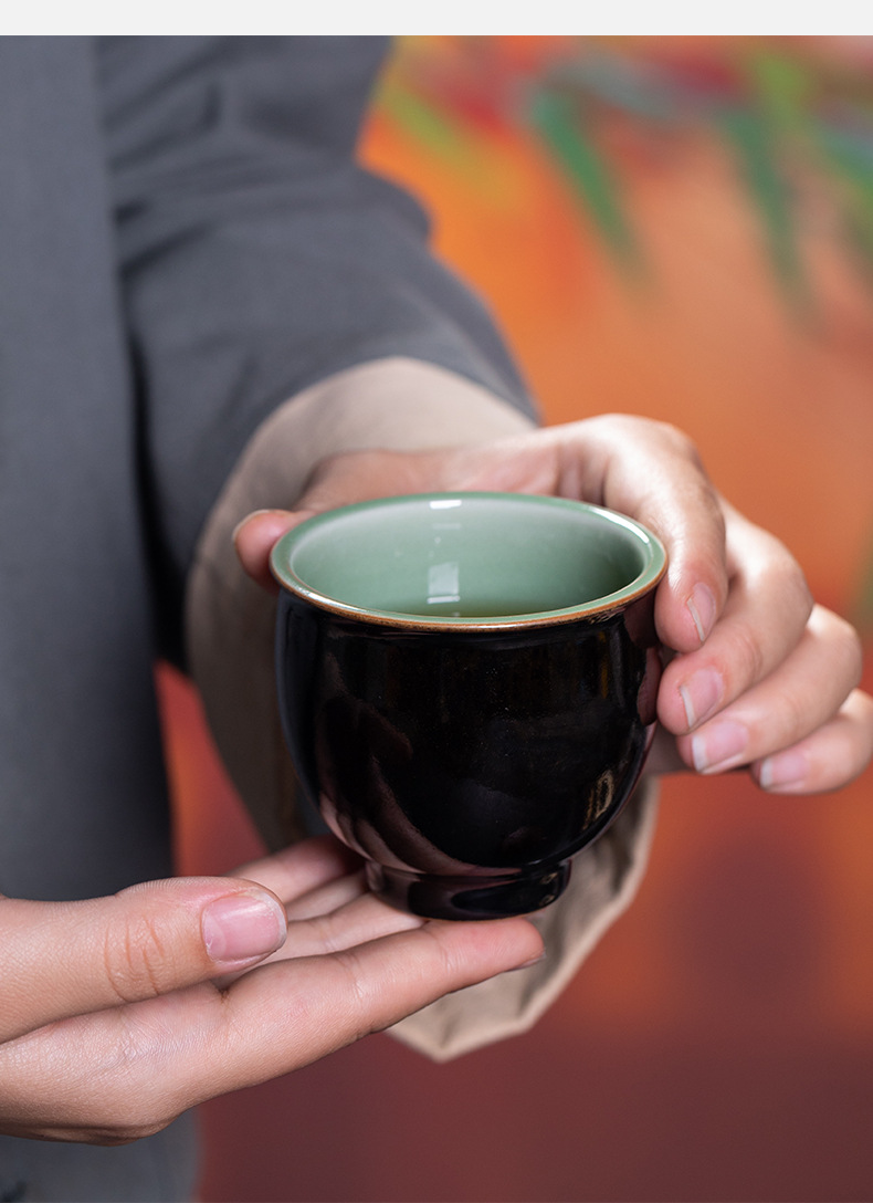龙泉青瓷功夫茶杯主人杯单杯个人高档陶瓷手工品茗杯泡茶碗礼盒装