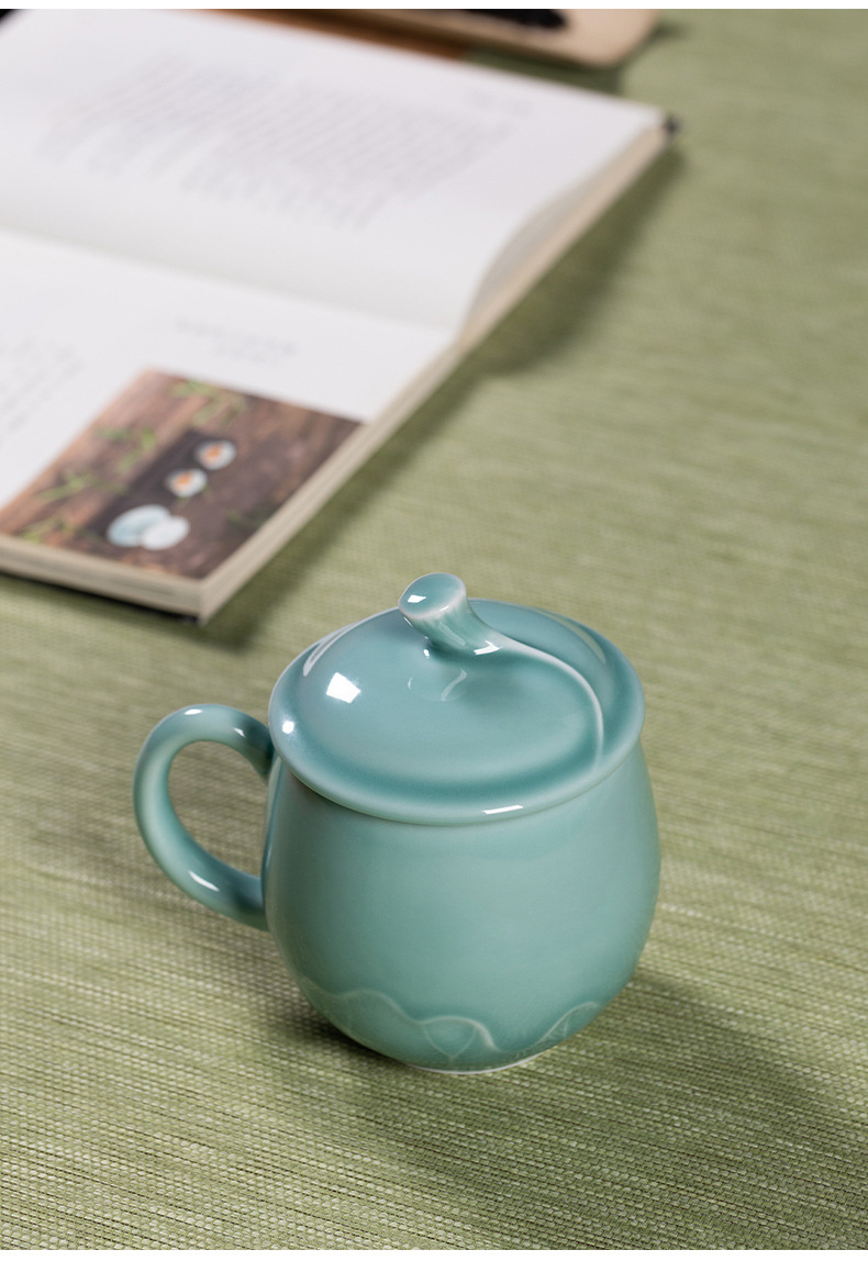 龙泉青瓷办公室带盖茶杯中式泡茶陶瓷家用马克杯水杯个人喝水杯子