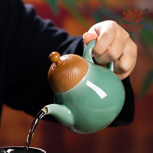 龙泉青瓷 轻奢风茶壶家用功夫泡茶壶 陶瓷茶壶单壶手工跳刀冲茶器