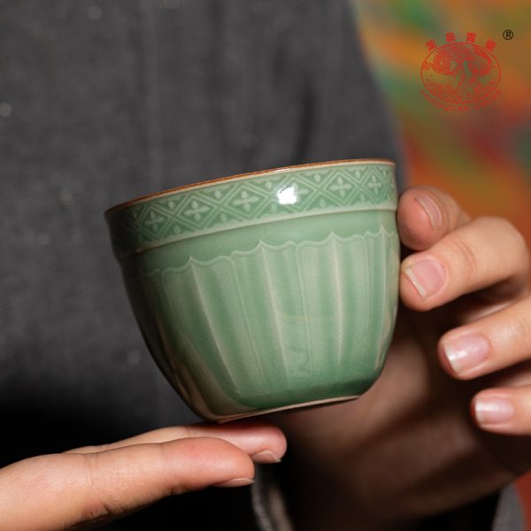 龙泉青瓷主人杯功夫茶杯王林强纯手工高档品茗单杯陶瓷泡茶碗礼盒
