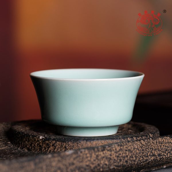 龙泉青瓷 主人杯单杯徐峻清纯手工功夫茶具 陶瓷高档马蹄杯品茗杯