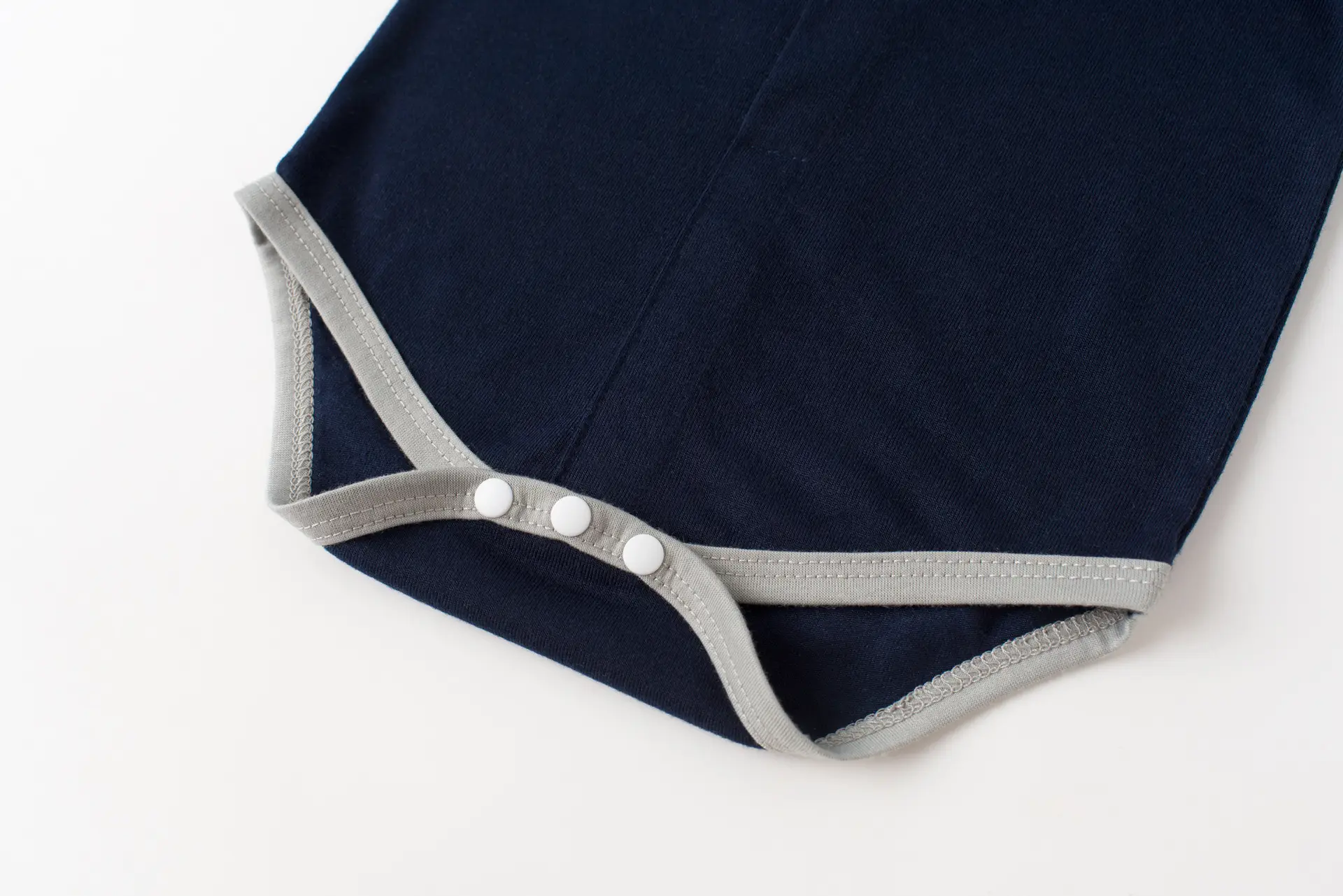 厂家批发英伦风婴儿绅士哈衣套装夏季新品男童生日宴会礼服小套装