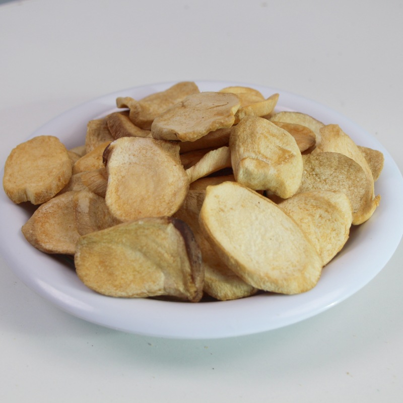 厂家直销杏鲍菇菌菇脆片鸡腿菇蘑菇干即食零食整箱批发散装代发