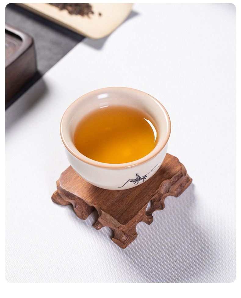 龙泉青瓷 猪油冻手工主人杯单杯 陶瓷创意刻物品茗杯功夫茶杯茶碗