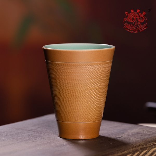 龙泉青瓷 创意闻香杯手工跳刀主人杯单杯 陶瓷高档功夫茶杯品茗杯
