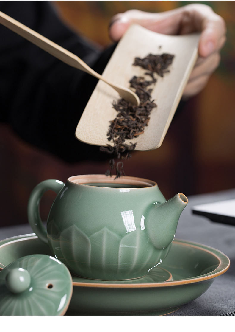 龙泉青瓷 创意中式手工莲花茶具套装 陶瓷家用会客功夫茶具礼盒装