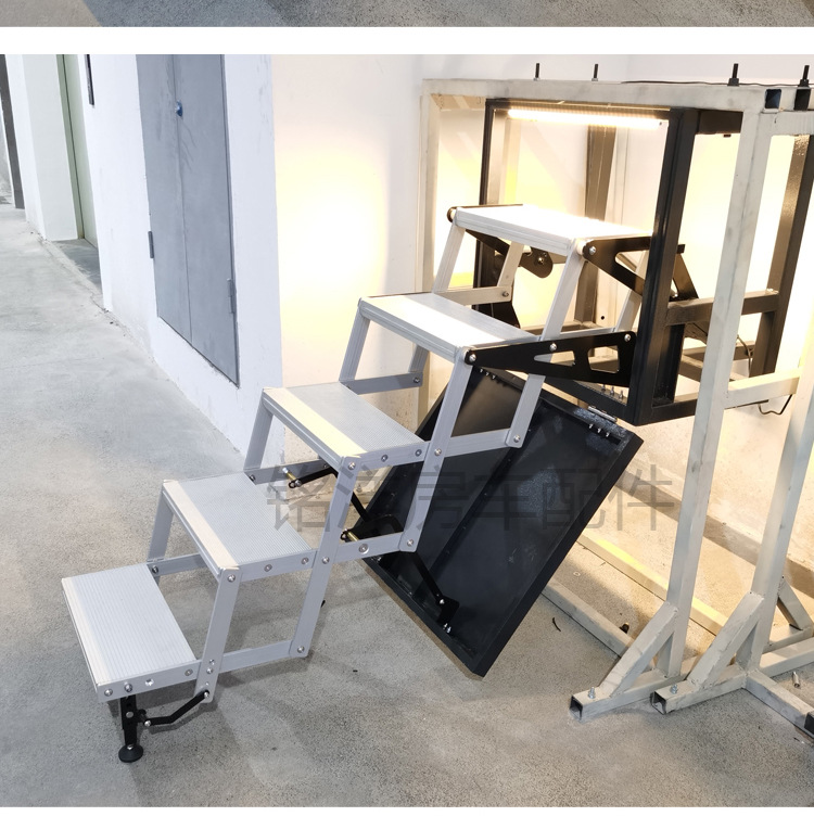 房车电动折叠踏板 越野重汽汕德卡带灯五层折叠踏步 拖挂防滑脚踏