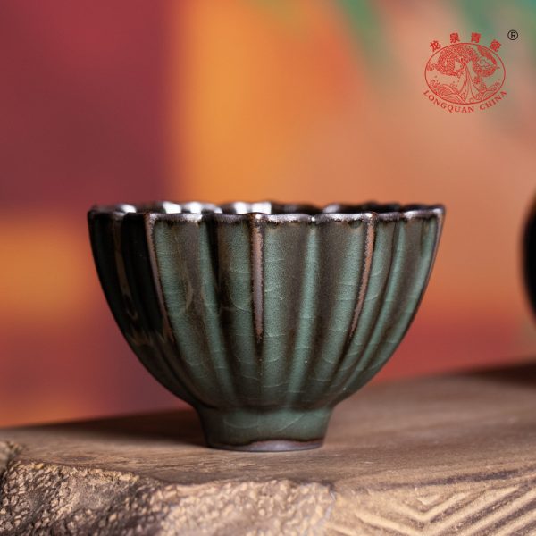 龙泉青瓷 铁胎复古手工主人杯单杯 陶瓷家用冰裂品茗杯盏功夫茶碗