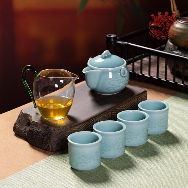 龙泉青瓷手抓壶家用功夫茶具套装陶瓷办公便携品茗杯泡茶壶礼盒装