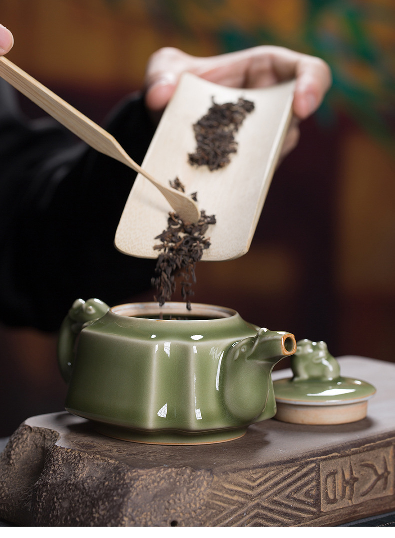 龙泉青瓷 功夫茶具泡茶壶越窑仿古手工壶单壶 陶瓷家用中式泡茶壶