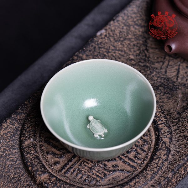 龙泉青瓷 家用功夫茶杯主人杯单杯 陶瓷大号茶碗胡建勇手作龟心盏