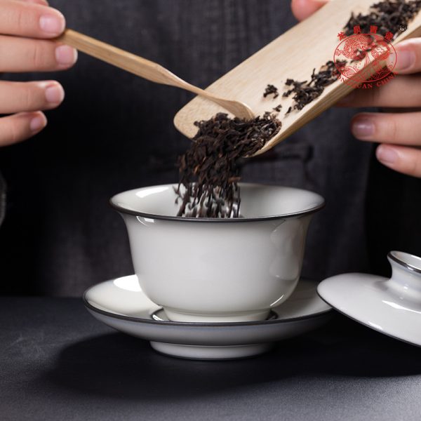 龙泉青瓷功夫茶具手工三才盖碗一碗四杯便携整套陶瓷高档冲泡茶器