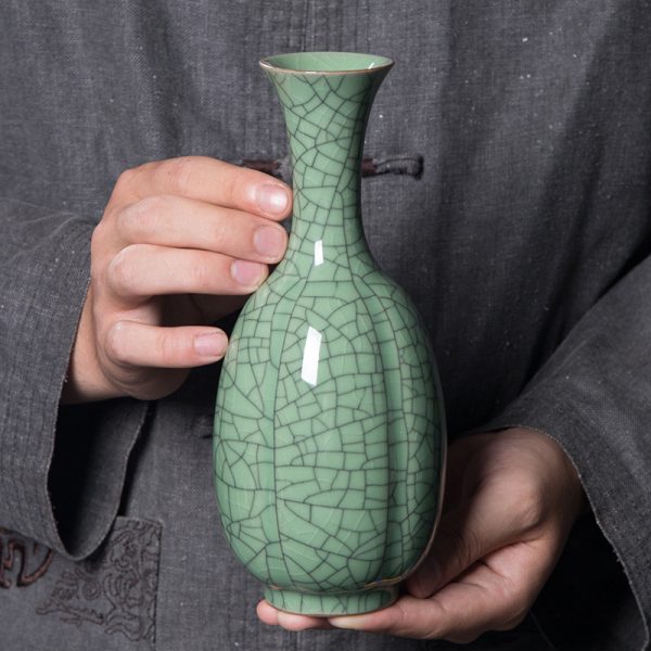 龙泉青瓷 创意小号陶瓷花瓶插花器 中式复古桌面台面家居饰品摆件