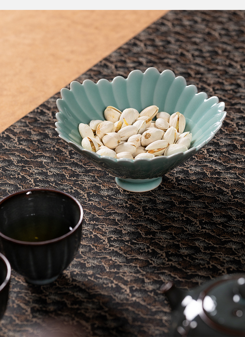 龙泉青瓷茶点盘小号精致点心盘中式功夫茶具配件家用坚果干水果盘