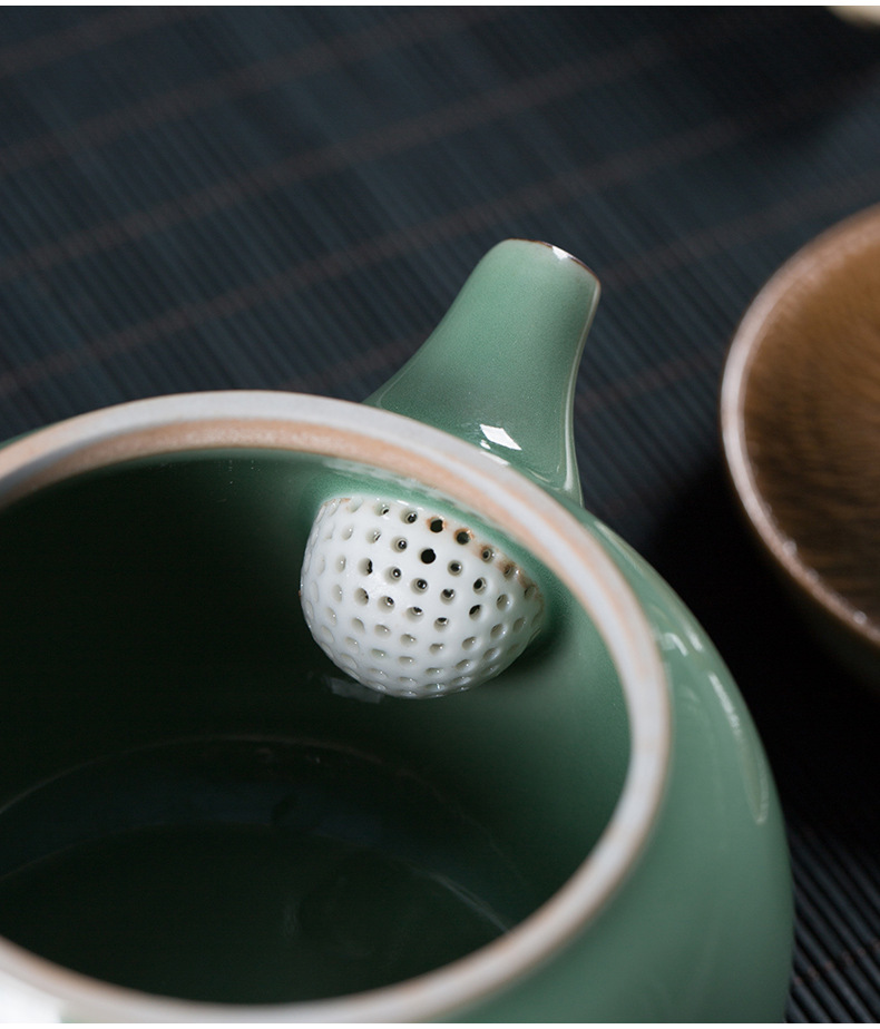 龙泉青瓷 跳刀手工茶壶功夫茶具陶瓷泡茶壶 青年工艺美术师傅茶壶