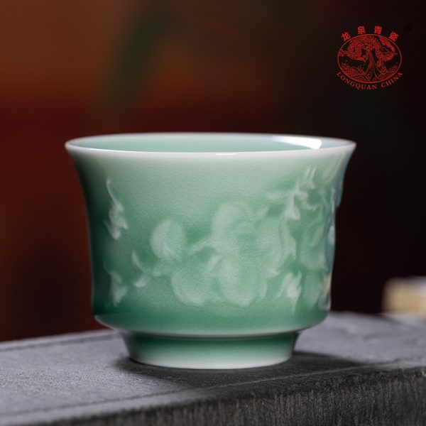 龙泉青瓷 创意手工主人杯单个杯功夫茶杯 陶瓷家用九桃五福品茗杯