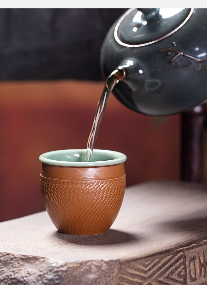 龙泉青瓷 创意手工跳刀主人杯单杯 陶瓷功夫茶杯小号闻香杯品茗杯