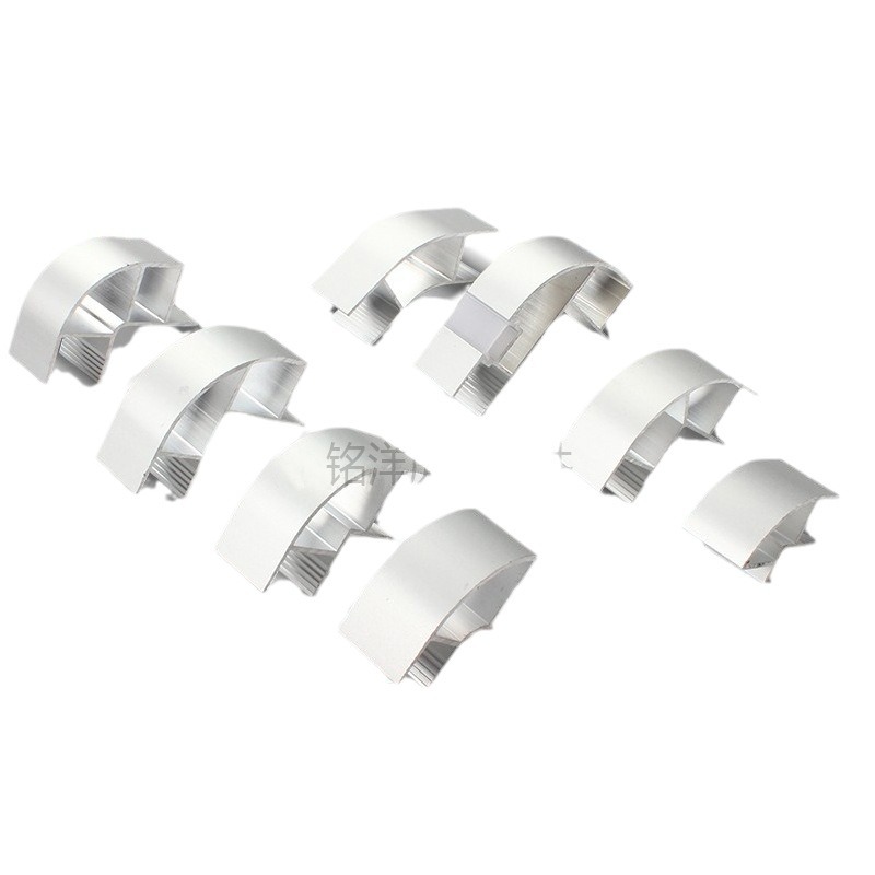 房车铝型材带灯槽卫生间转角型材旅居拖挂车家具门板包边圆角型材