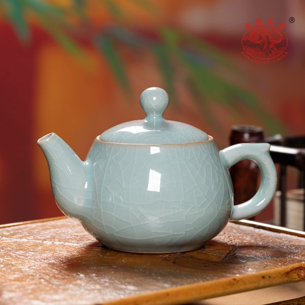 龙泉青瓷2024新款功夫茶具套装陶瓷茶壶茶杯轻奢高档家用喝茶泡茶