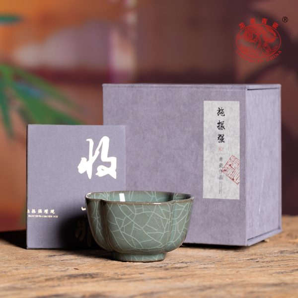 龙泉青瓷 压手主人杯单个杯功夫茶具 陶瓷家用哥窑四方抽角品茗杯