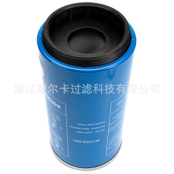 摩尔卡环保汽车发动机系统机油滤清器 W1252-061