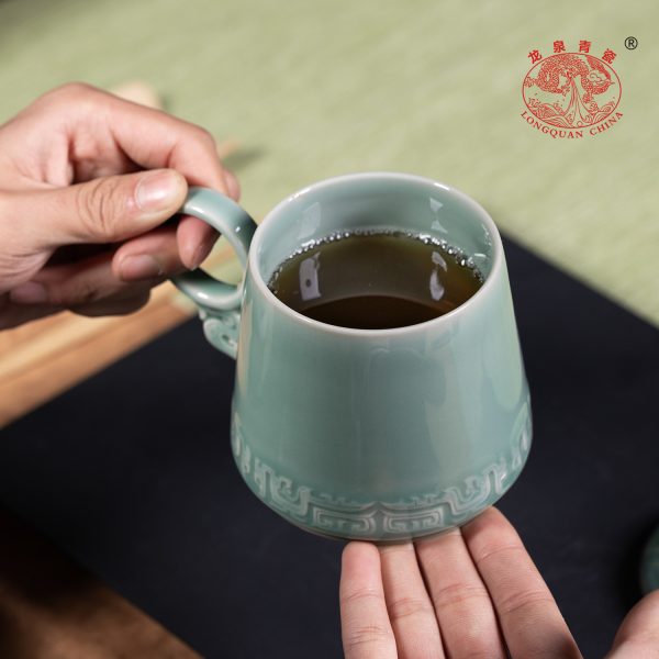 龙泉青瓷马克杯带盖陶瓷茶具家用大容量喝水杯子办公室冲泡咖啡杯