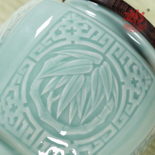 龙泉青瓷茶叶罐密封罐红茶绿茶缸大号陶瓷家用存储普洱罐醒茶罐子